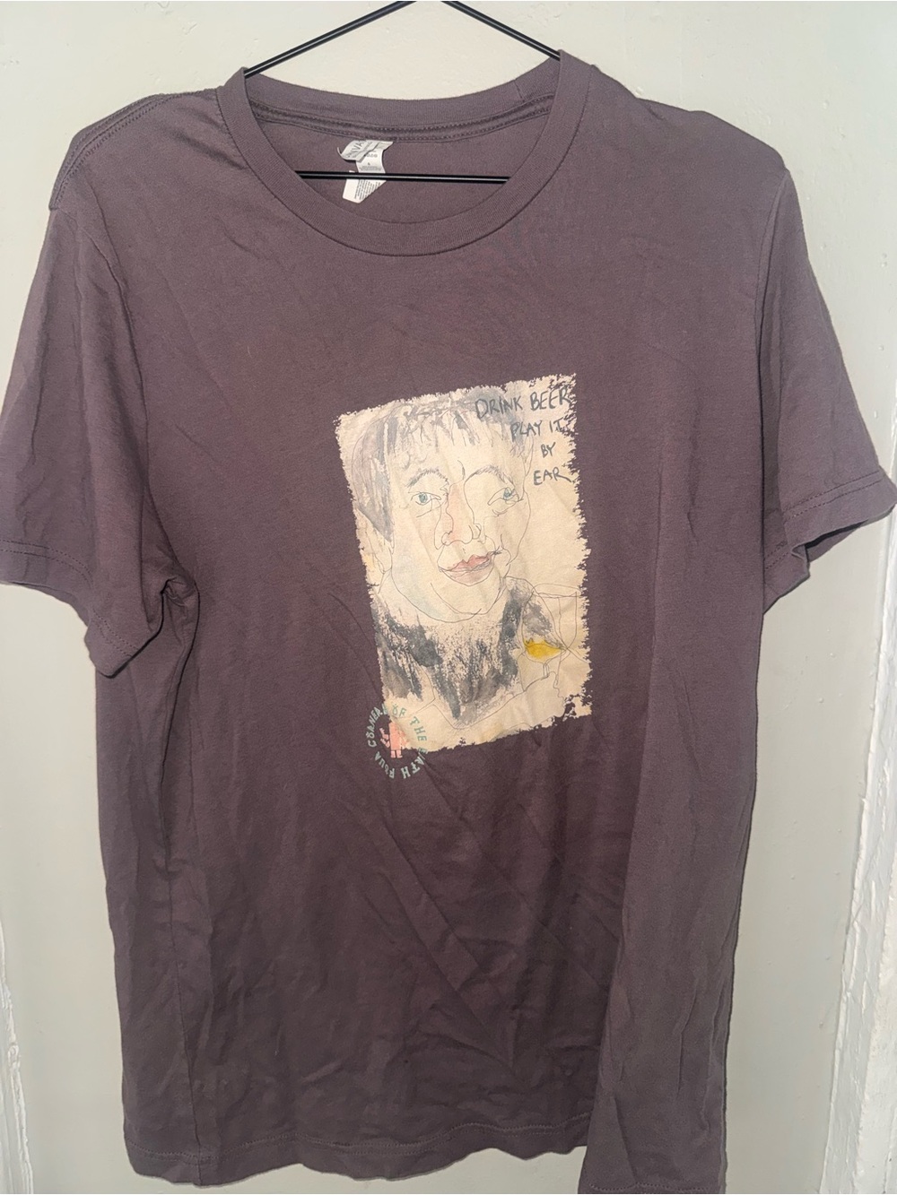 “Drink Beer Play It By Ear” Vintage Style Graphic Tee – 4 Corners Burlington VT